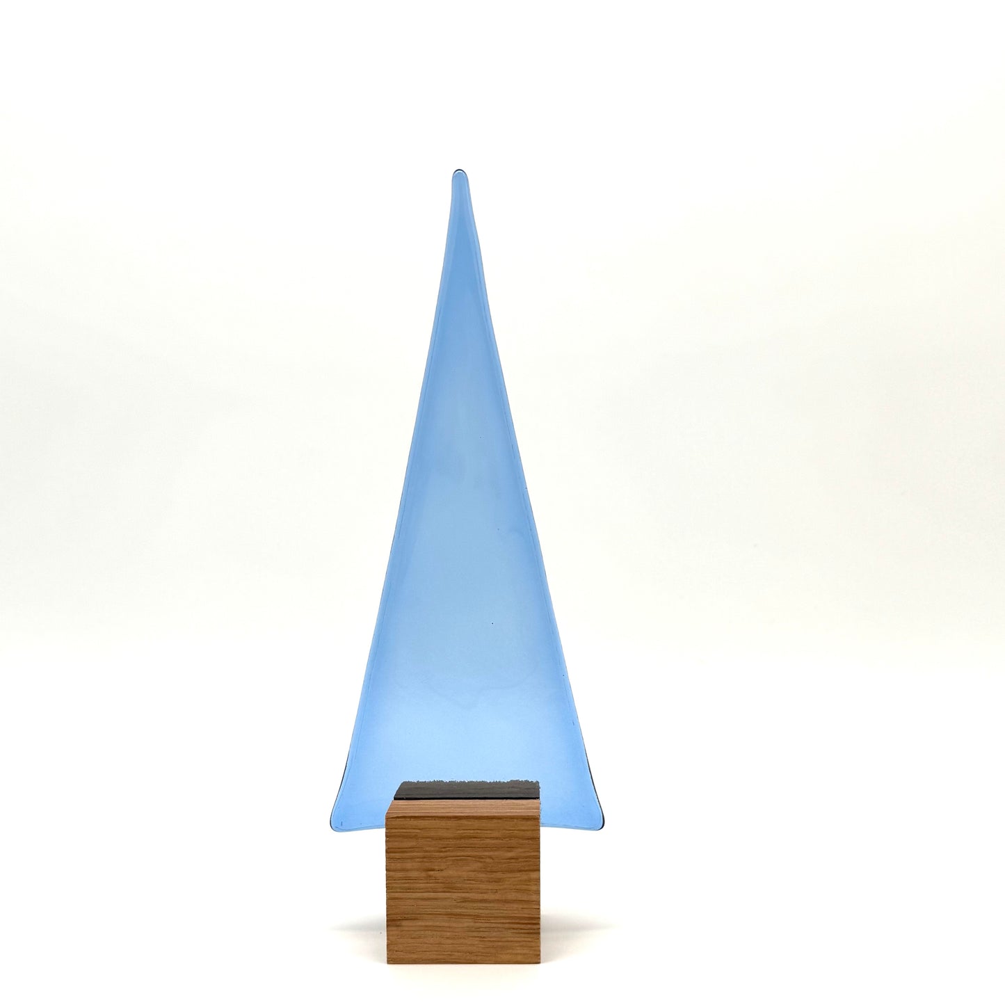 0003 Hellblauer Glasbaum auf Eichenholz - ca. 20,5 cm hoch